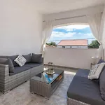 Biograd 36 شقة *