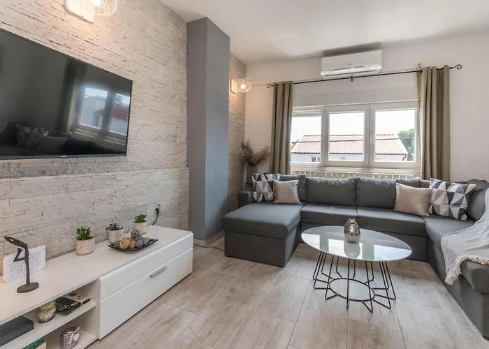 Biograd 36 Apartman *