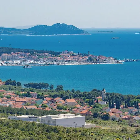 Stunning In Biograd With Wifi Apartment